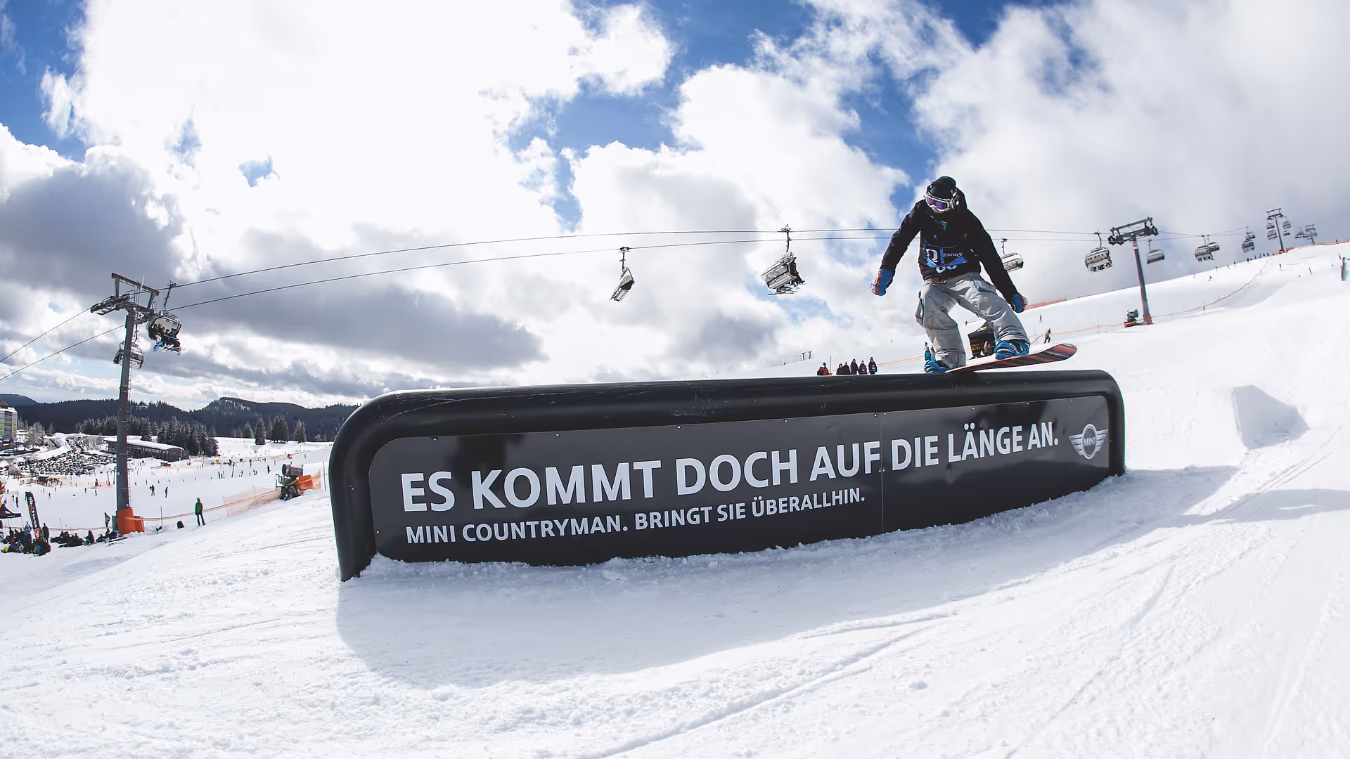 Funpark branding with the Mini brand in the Alps