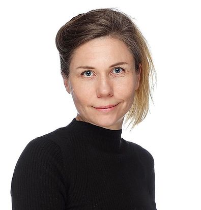 Panoramamalerin und Grafikerin bei der sitour Marketing GmbH, Rum bei Innsbruck